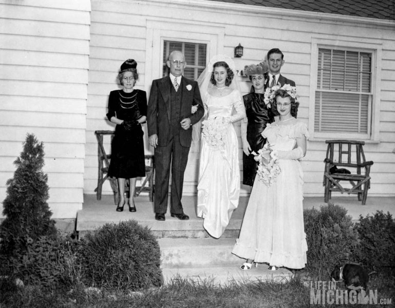 Betty Brown with Parents bridal party Wedding 1947