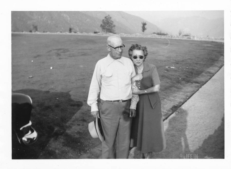 Albert and Lula Brown on Vacation in Arizona